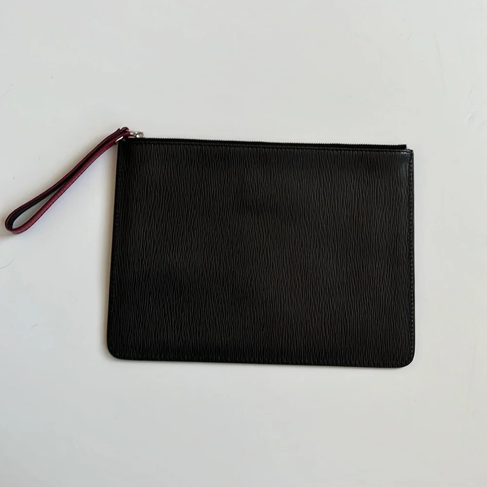 Salvatore Ferragamo Clutch Bag - Picture 4 of 8